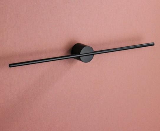 Metal towel holder – Modern design – Stylish bathroom accessory – Rust-resistant