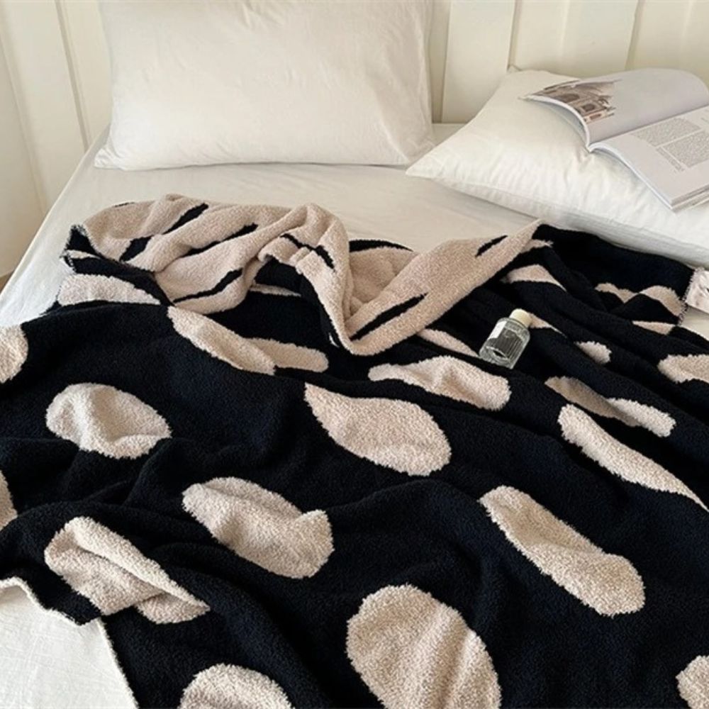 Modern Polka Dot Fleece Blanket