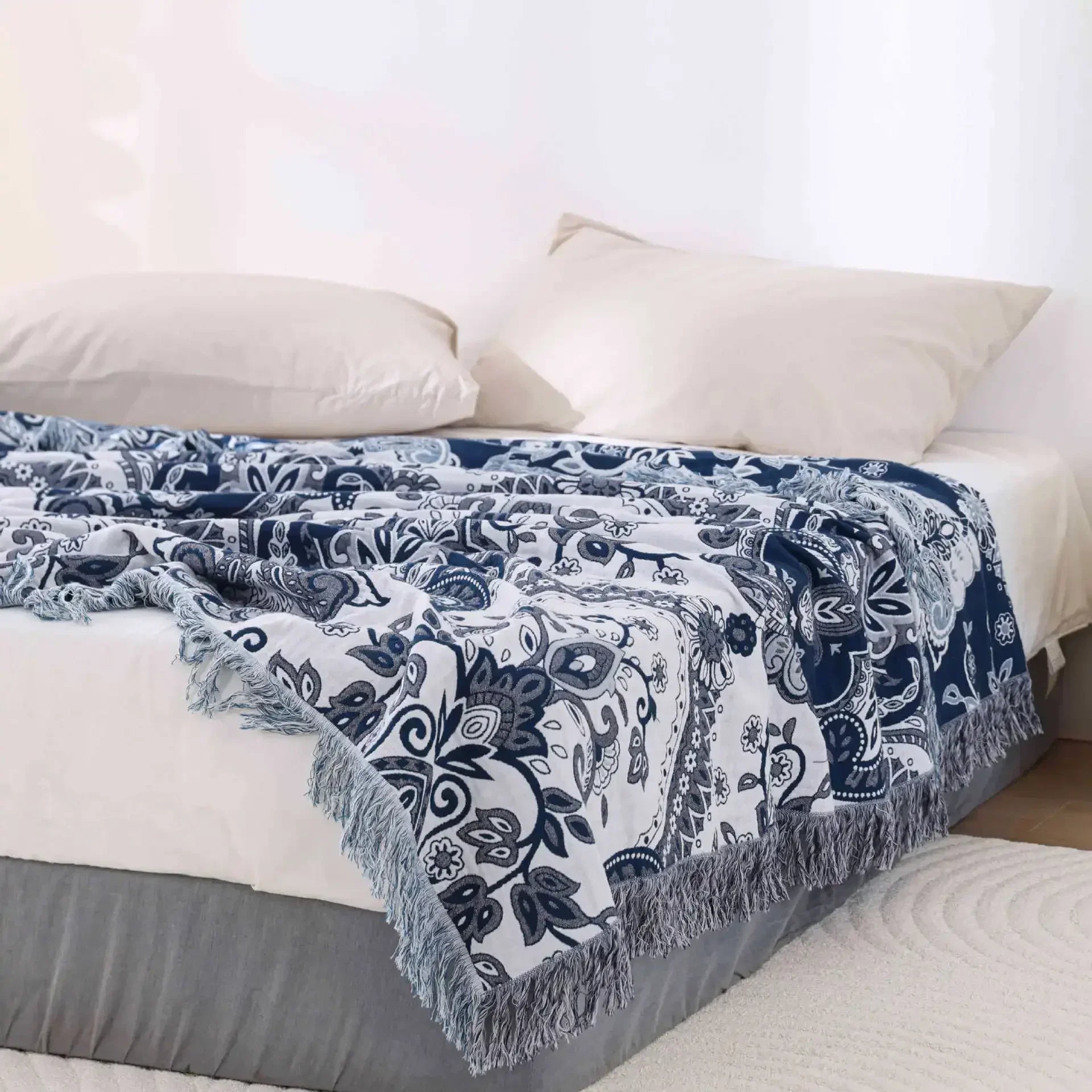 Multilayer Gauze Cotton Cooling Blanket with Tassels, Lightweight Summer Throw for Sofa and Outdoor Use