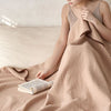 Muslin blanket – Lightweight cotton – Naturally crinkled texture – Versatile for all seasons