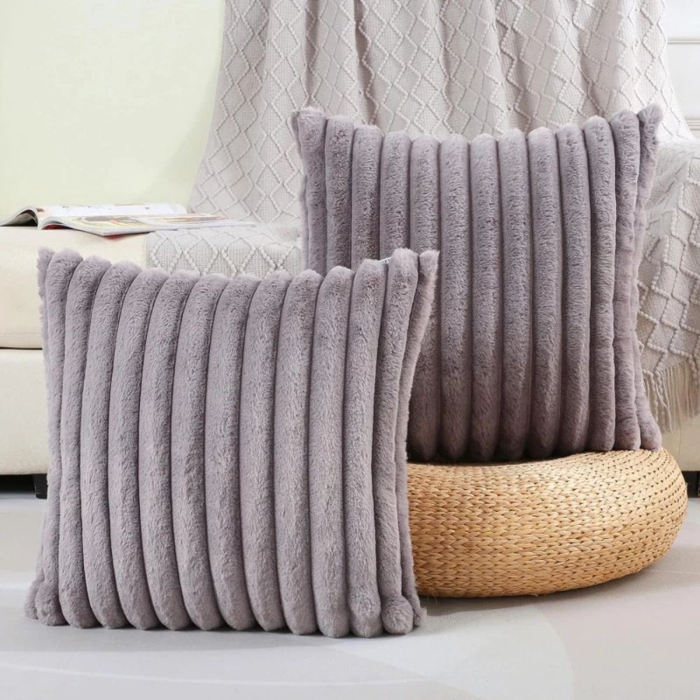 Nouvia Faux Fur Plush Cushion Cover