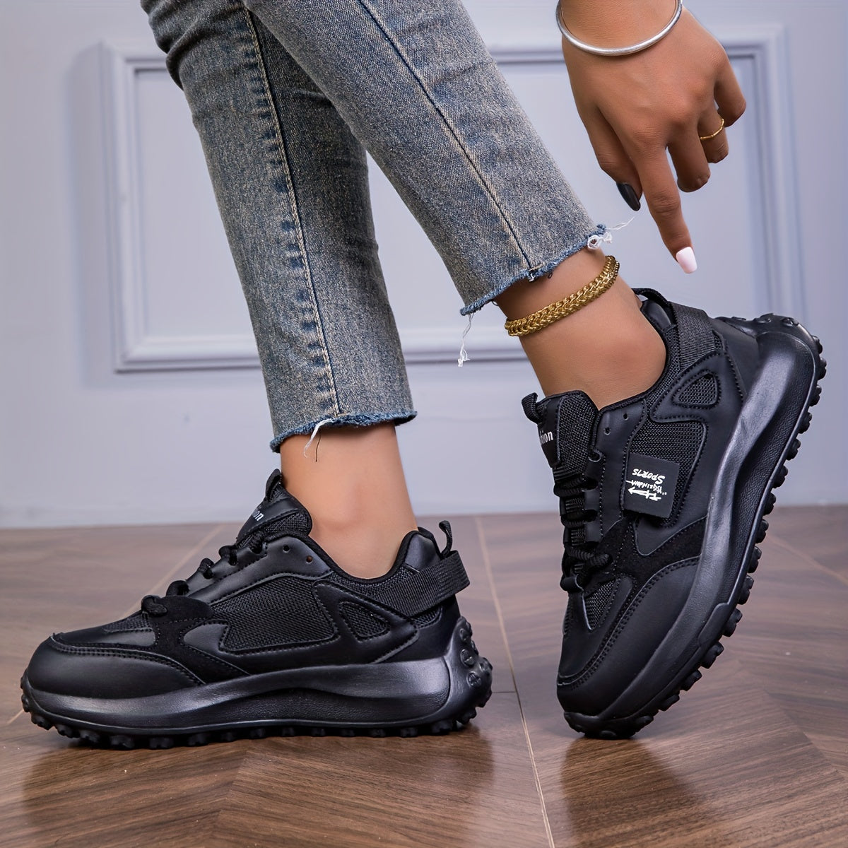 OrthoFlex™ | Ergonomic lace-up shoes for women with soft soles