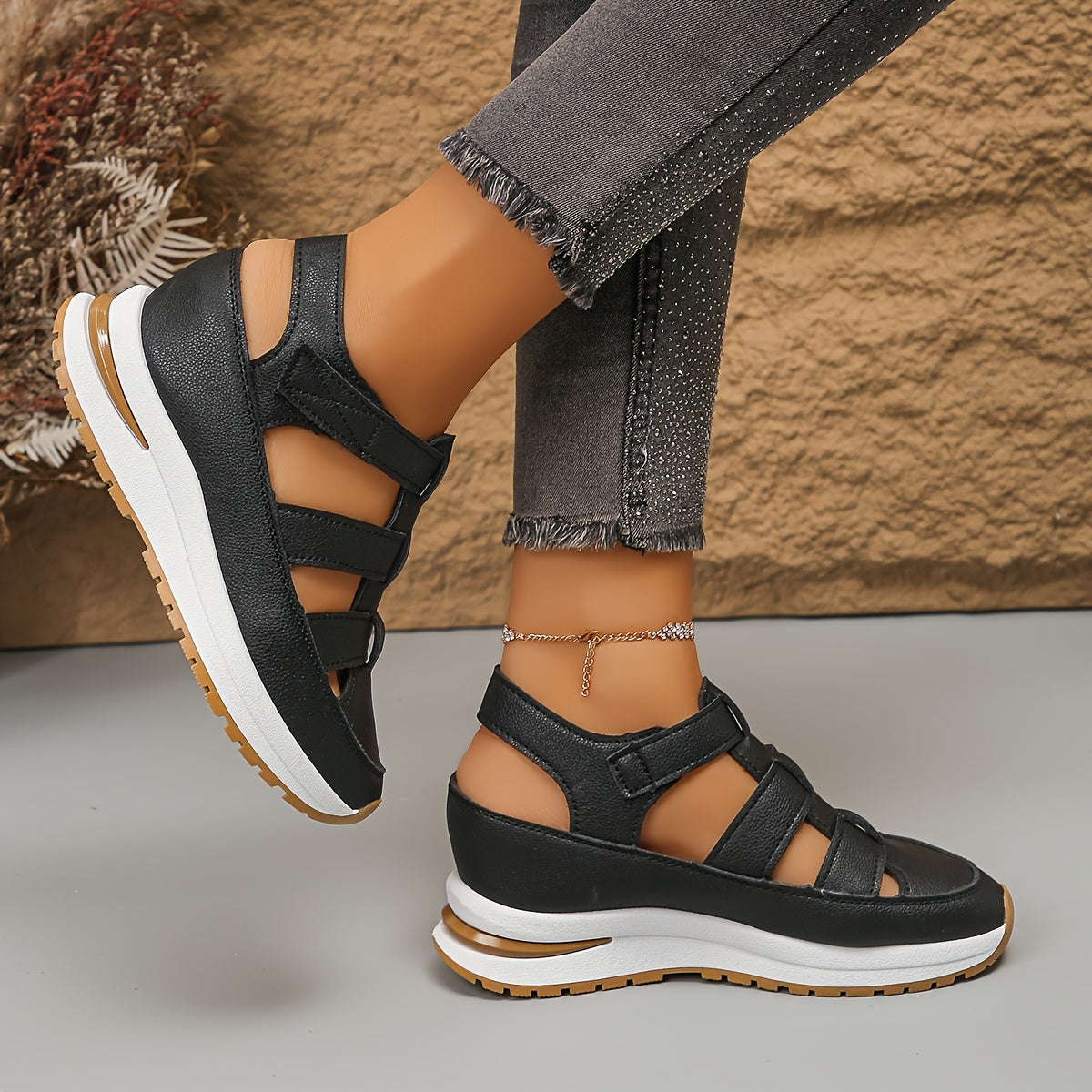 OrthoVita™ | Sporty women's platform sandals with non-slip comfort sole