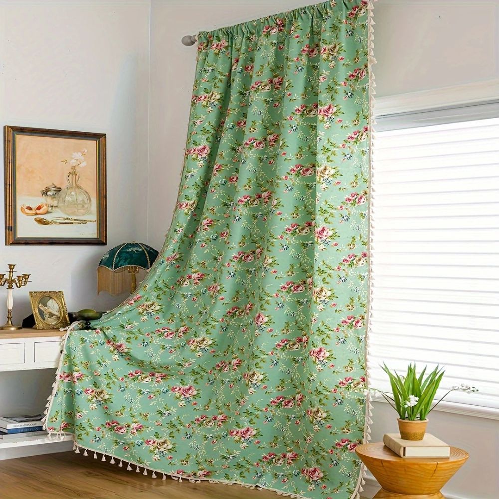 Pastoral Green Rose Tassel Curtain