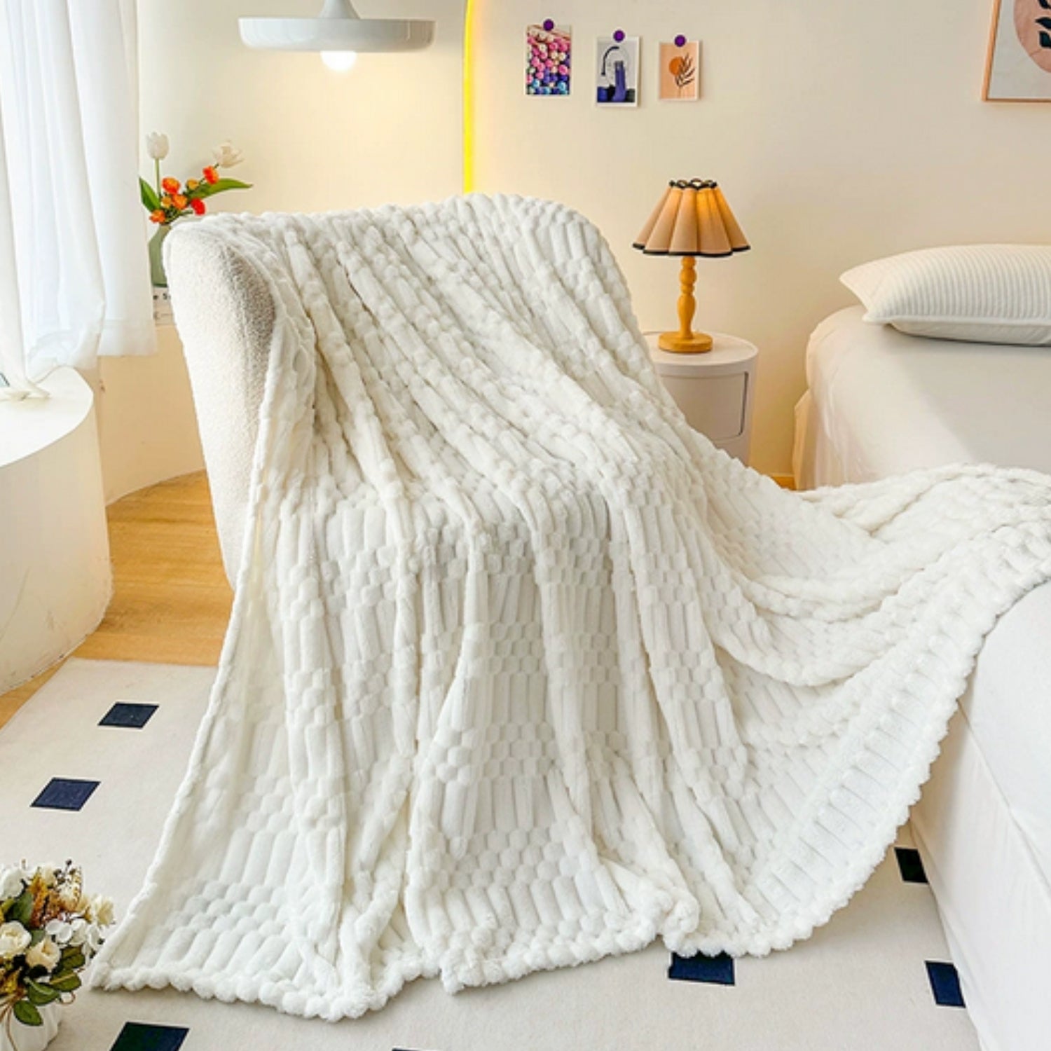 Pebble Touch Ultra Soft Throw Blanket