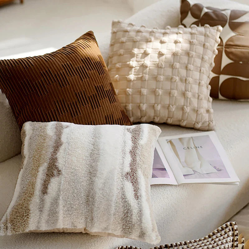 Pillow cover – Polyester blend – Italian brown coffee design – Modern geometric pattern