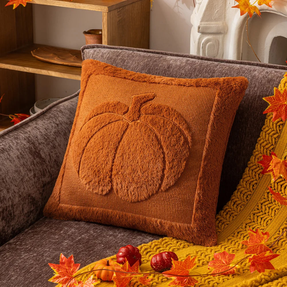 Plush pumpkin pillowcase  – Soft polyester – Halloween home decor