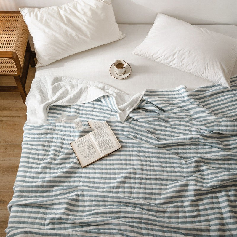 Quilt – Lightweight cotton – Striped Japanese design – Breathable summer bedding