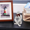 Resin sculpture – Hand-painted literary thinker – Inspirational bookshelf decor – Perfect gift for book lovers – 6.1 x 4.3 in