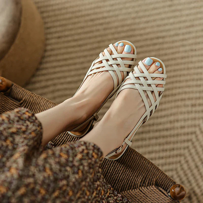 50% OFF | HANNELORE | LIGHT FLAT SANDALS