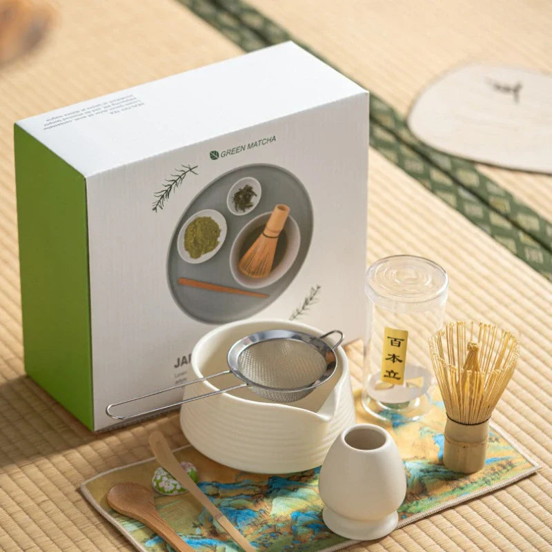 Glaze Gradient Matcha Tea Set – 4-Piece Ceramic Bowl with Bamboo Whisk and Scoop