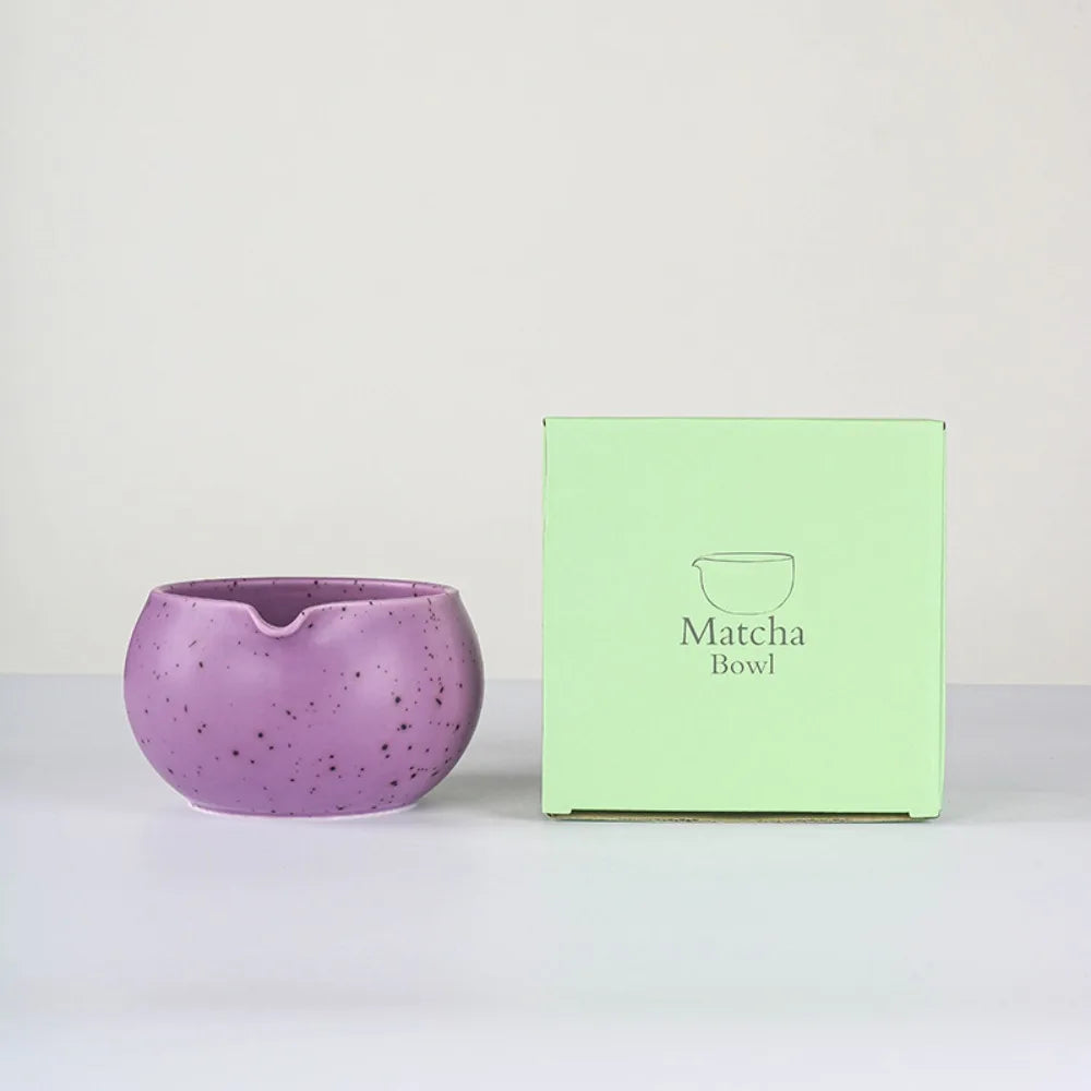 Ceramic Japanese Matcha Bowl with Pouring Spout – Ideal Matcha Tea Bowl for Perfect Tea Preparation