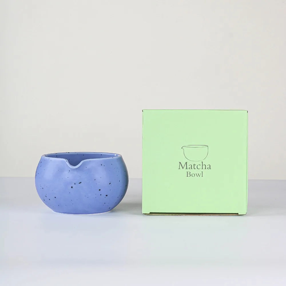 Ceramic Japanese Matcha Bowl with Pouring Spout – Ideal Matcha Tea Bowl for Perfect Tea Preparation