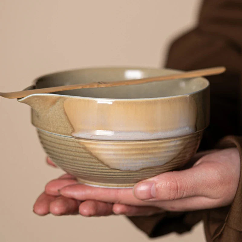 Ceramic Matcha Tea Set with Bamboo Whisk and Spout Bowl – Complete Tea Gift Set for Traditional Ceremonies