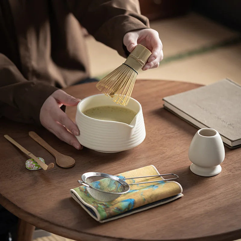 Ceramic Matcha Tea Set with Bamboo Whisk and Spout Bowl – Complete Tea Gift Set for Traditional Ceremonies