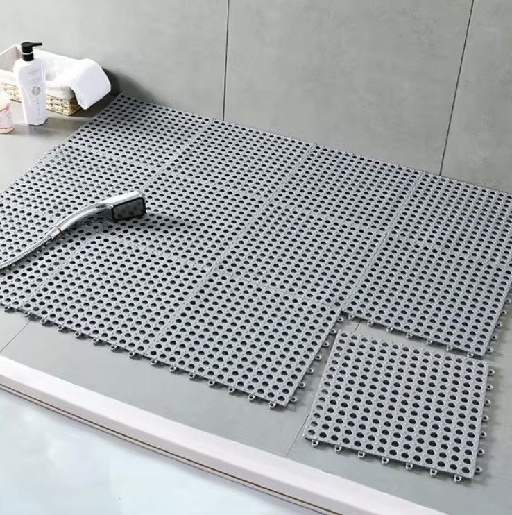 Shower tiles – Antibacterial plastic – Non-slip design – Easy assembly – 11.8 x 11.8 in