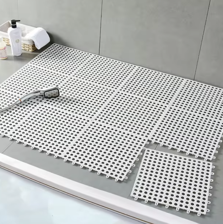 Shower tiles – Antibacterial plastic – Non-slip design – Easy assembly – 11.8 x 11.8 in