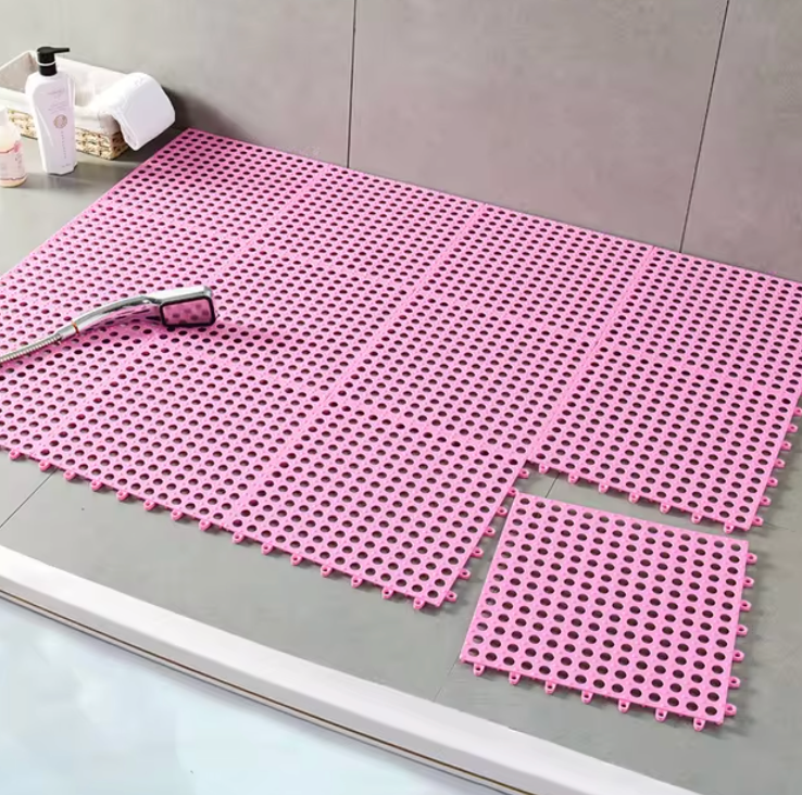 Shower tiles – Antibacterial plastic – Non-slip design – Easy assembly – 11.8 x 11.8 in