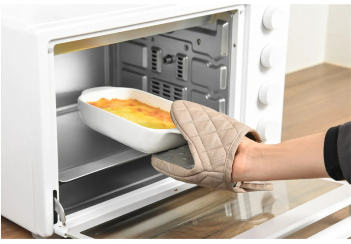 Silicone oven glove – Heat-resistant – Non-slip fish design – Comfortable kitchen accessory