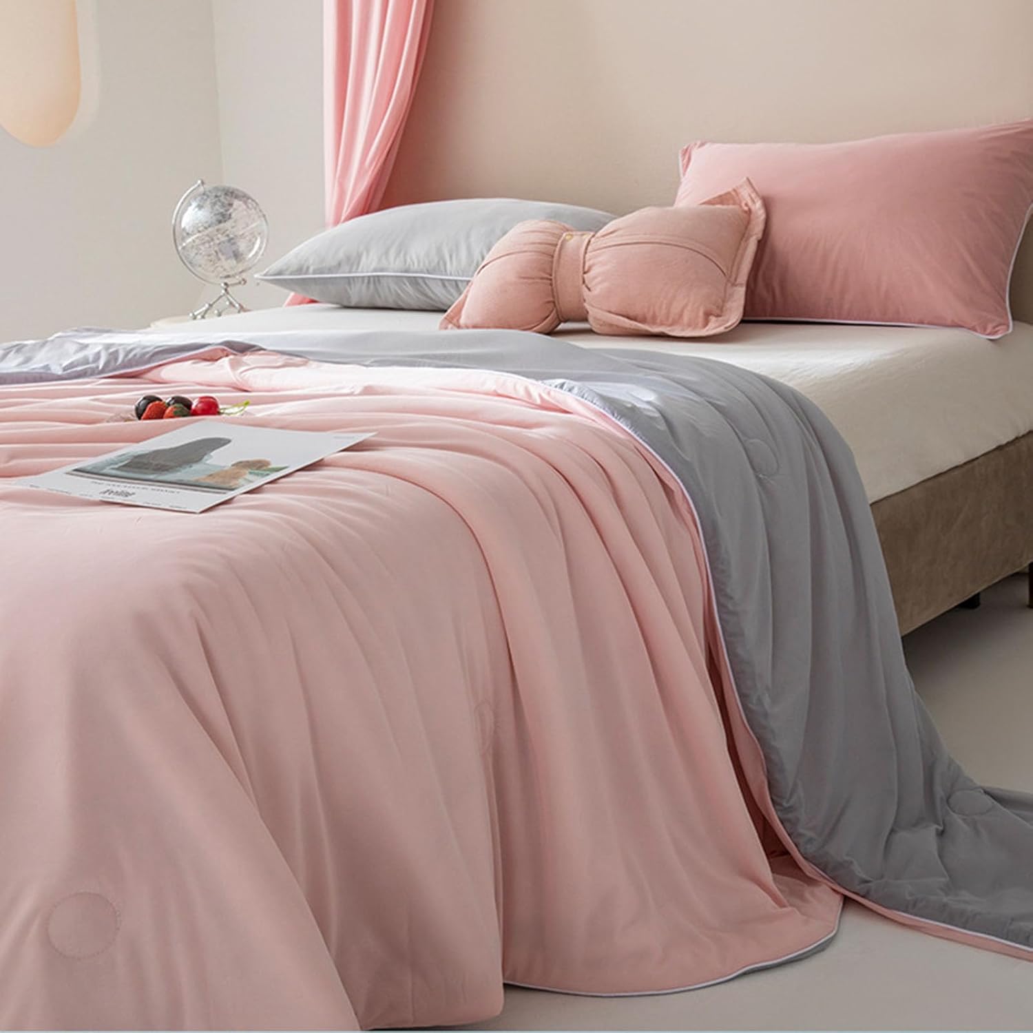 Silky summer quilt – Cooling blush fabric – Lightweight and breathable – Perfect for warm nights