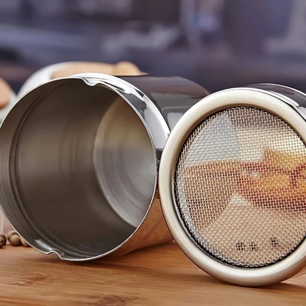 Silver Whirl Powder Shaker