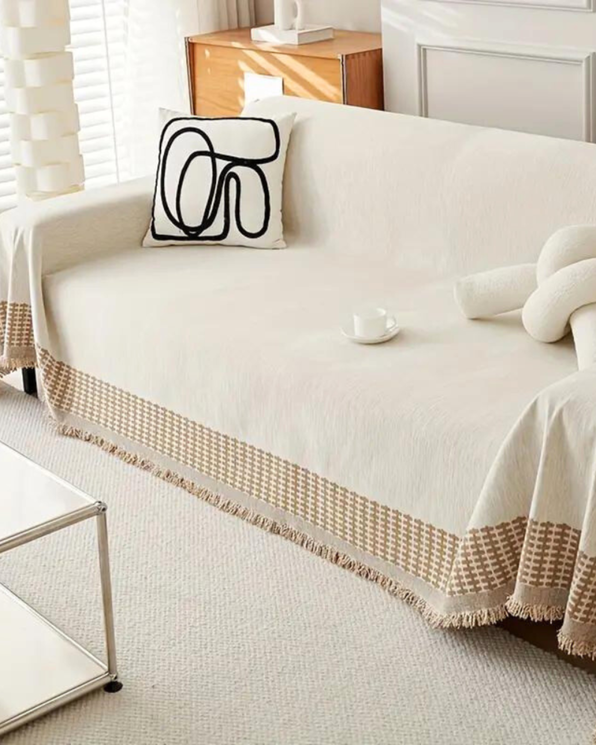 Sofa cover – Durable fabric – Textured neutral design – Elegant couch protection for living room
