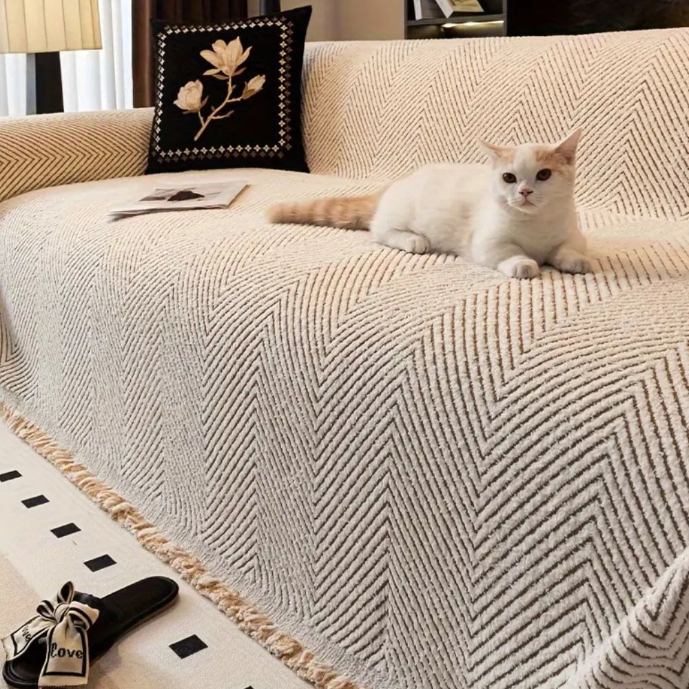 Sofa cover – Premium microfiber blend – Stripe herringbone design – Non-slip and machine washable