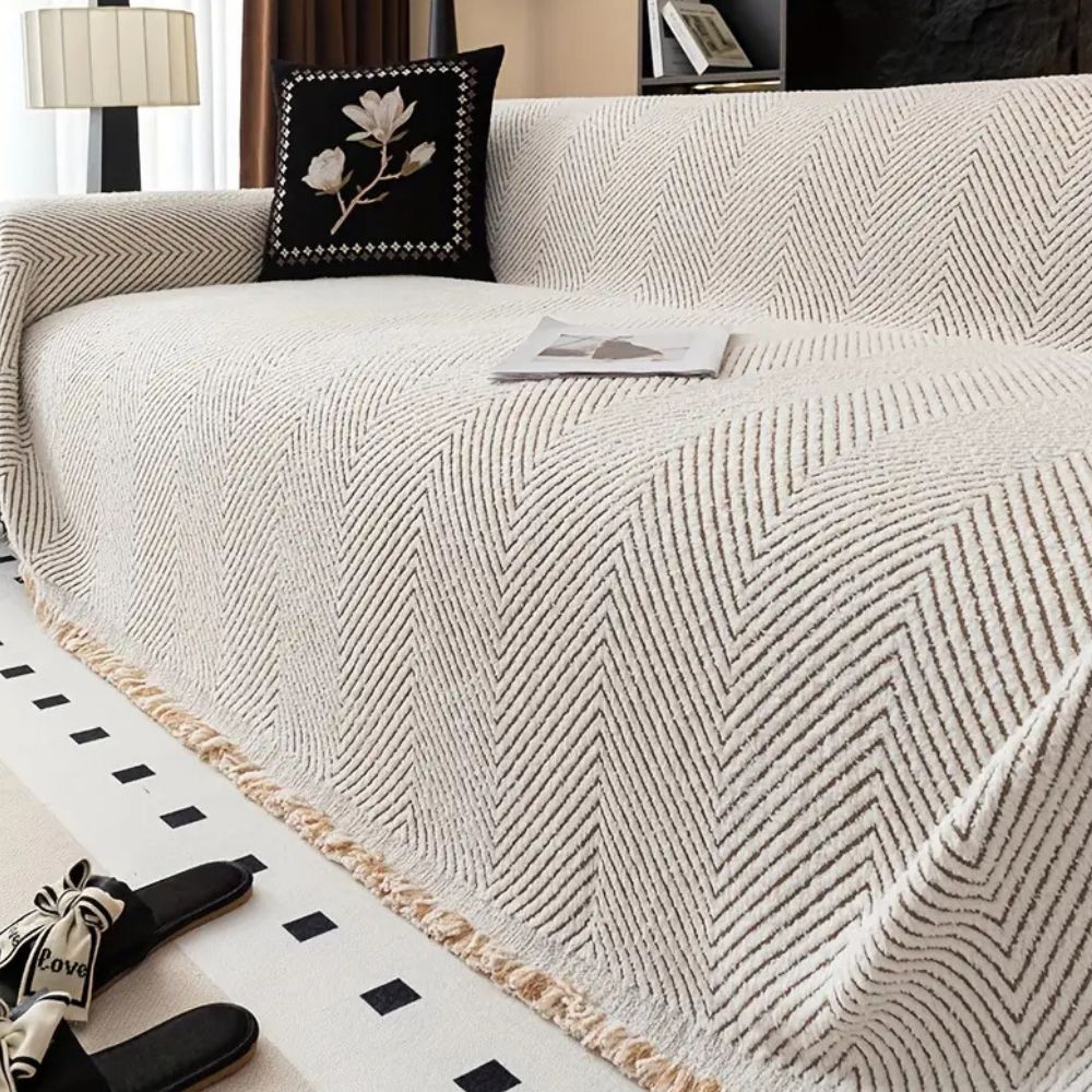 Sofa cover – Premium microfiber blend – Stripe herringbone design – Non-slip and machine washable