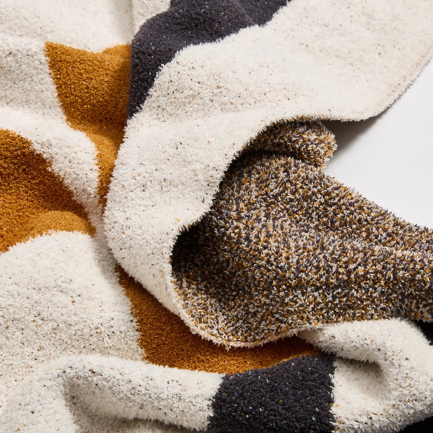 Soft Microfiber Floral Knitted Blanket, 51 x 63 Inches, Cozy Throw for Bed, Sofa, Travel