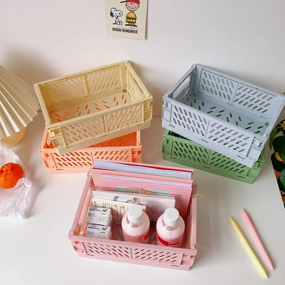 Storage box – Durable plastic – Collapsible design – Ideal for toys and cosmetics – Versatile home organizer