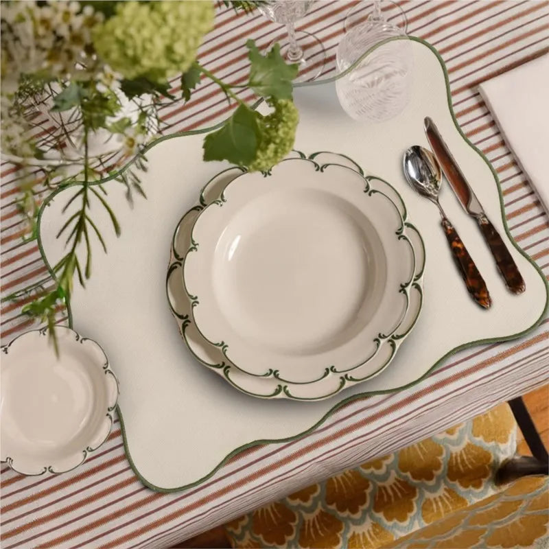 Elegant beige kitchen table mat with wavy brown trim – heat-resistant and non-slip placemat for dining table protection and home decor