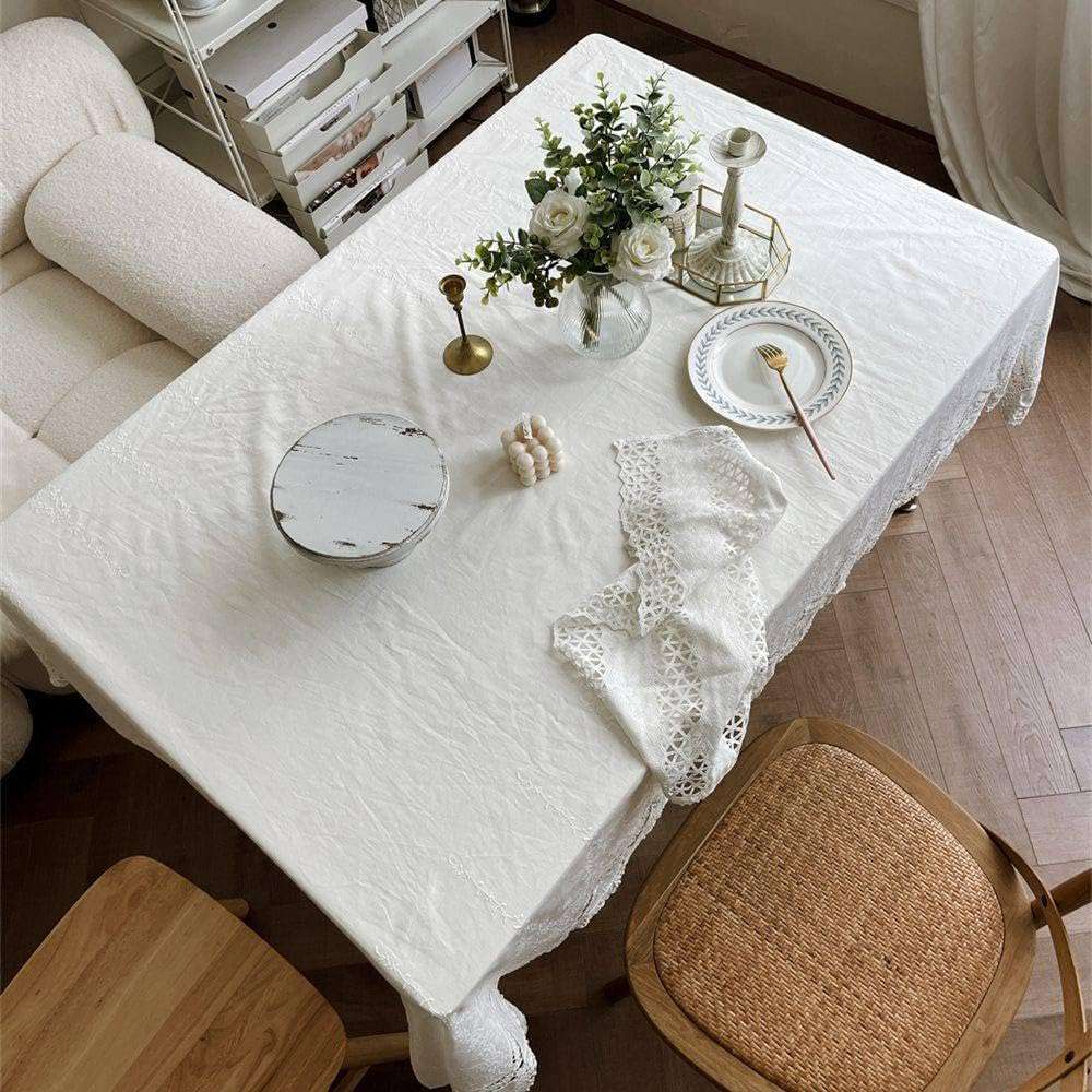 Tablecloth – Cotton lace – French white design – Elegant dining accessory – Machine washable