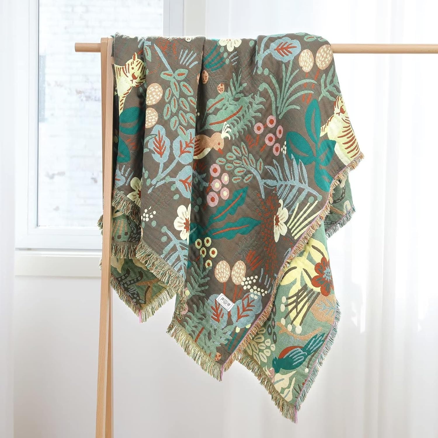 Throw blanket – Woven cotton – Jungle tiger print – Cozy sofa or bed accessory – 60 x 80 inches