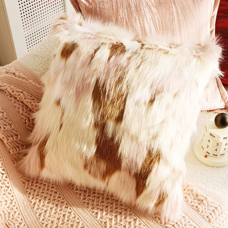 Throw pillow cover – Soft fabric – Pink retro design – Decorative home accent for living room