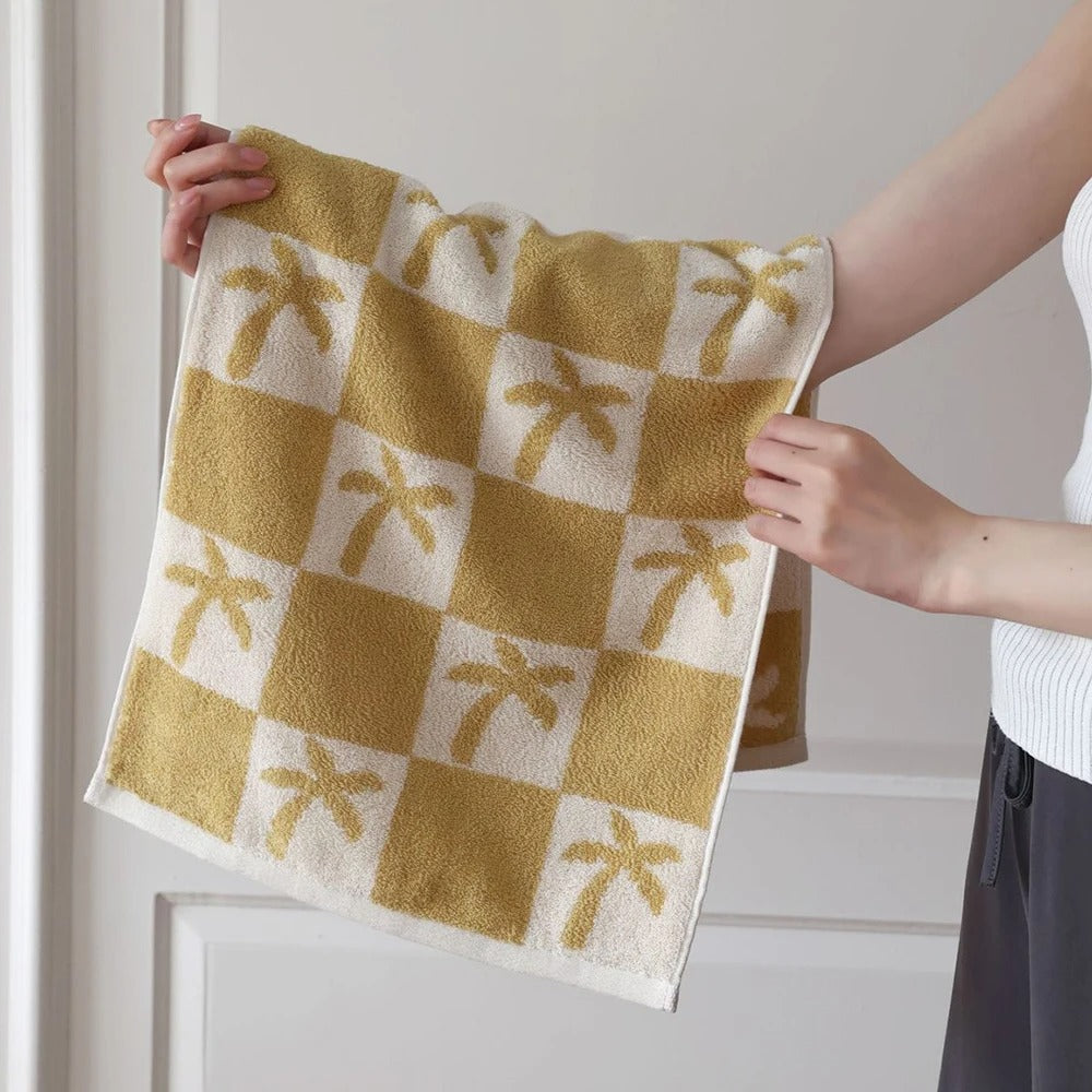 Towel set – Cotton – Cactus and palm design – Beach or spa use – Absorbent and durable