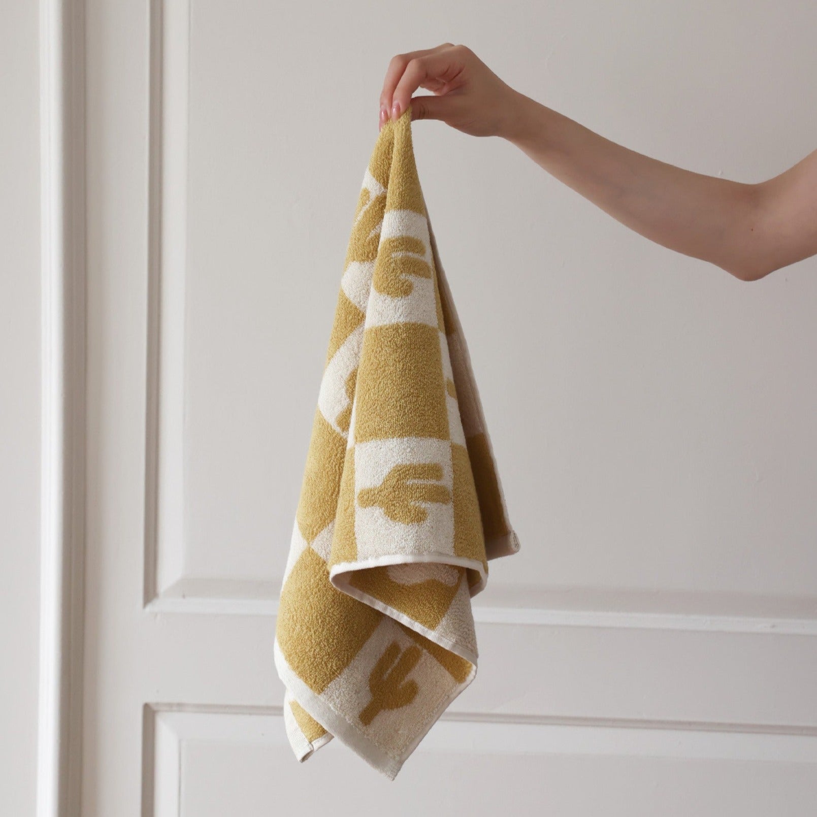 Towel set – Cotton – Cactus and palm design – Beach or spa use – Absorbent and durable