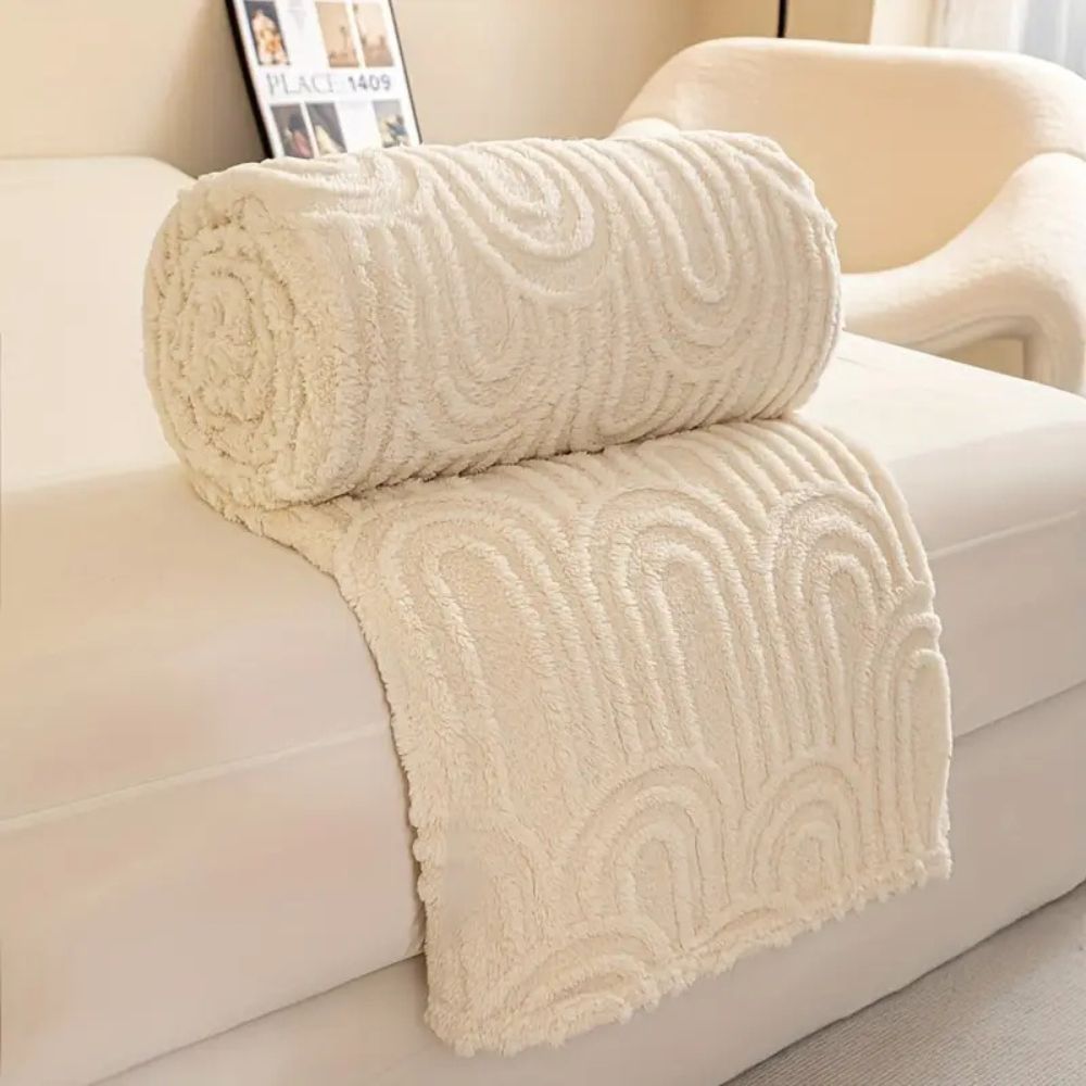 Velura Arch Plush Blanket