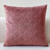 Velvet-look cushion covers – Soft fabric – Distinctive shell design – Cozy home accents – 17.7 x 17.7 in