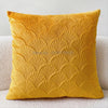 Velvet-look cushion covers – Soft fabric – Distinctive shell design – Cozy home accents – 17.7 x 17.7 in
