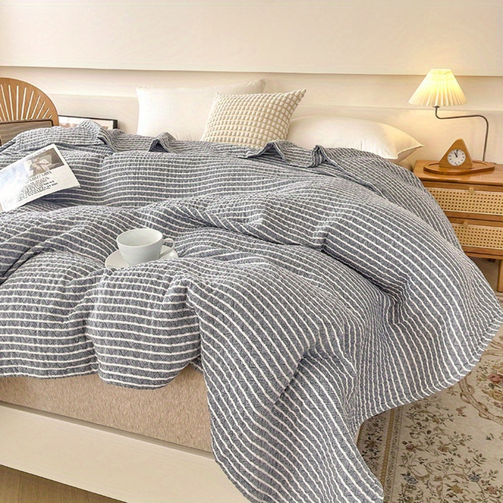 Vinci Contemporary Striped Bed Blanket