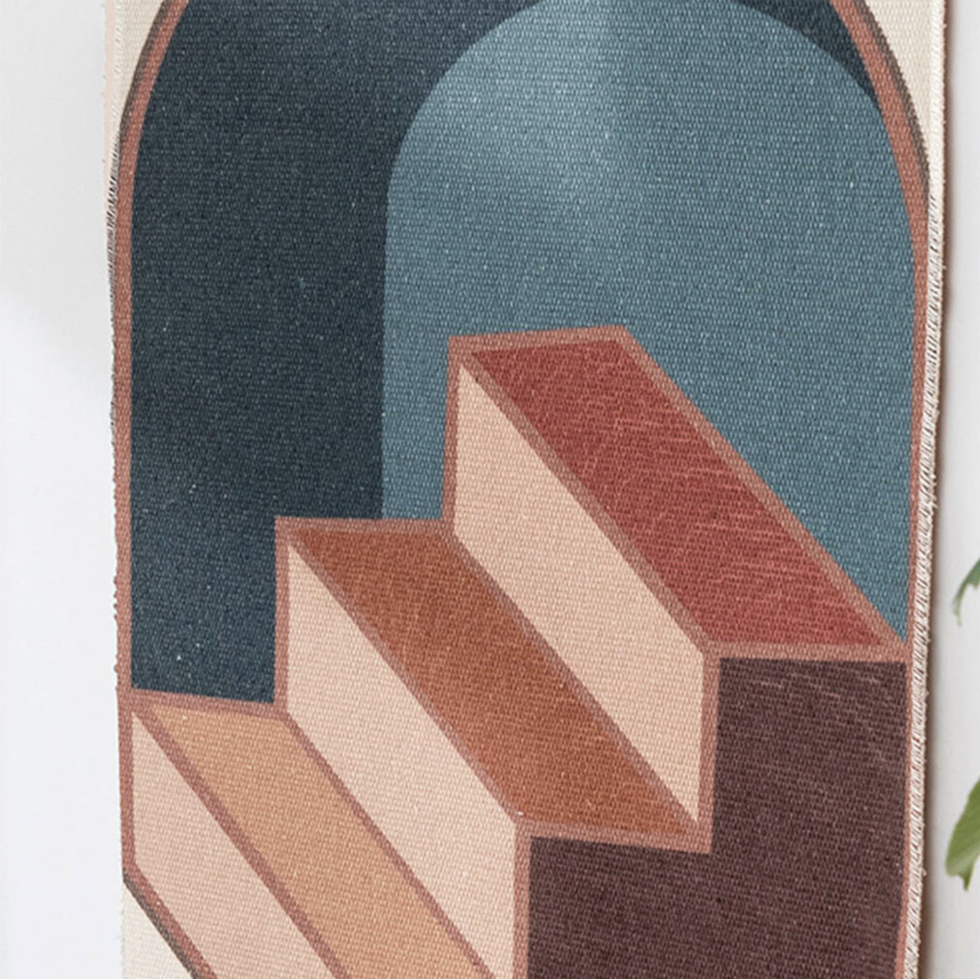 Wall tapestry – Handwoven cotton – Geometric design with tassels – Boho-chic home decor