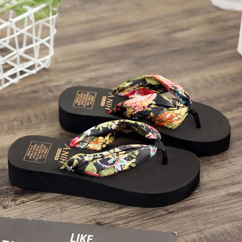 GoldenHeel | Our comfortable summer sandals