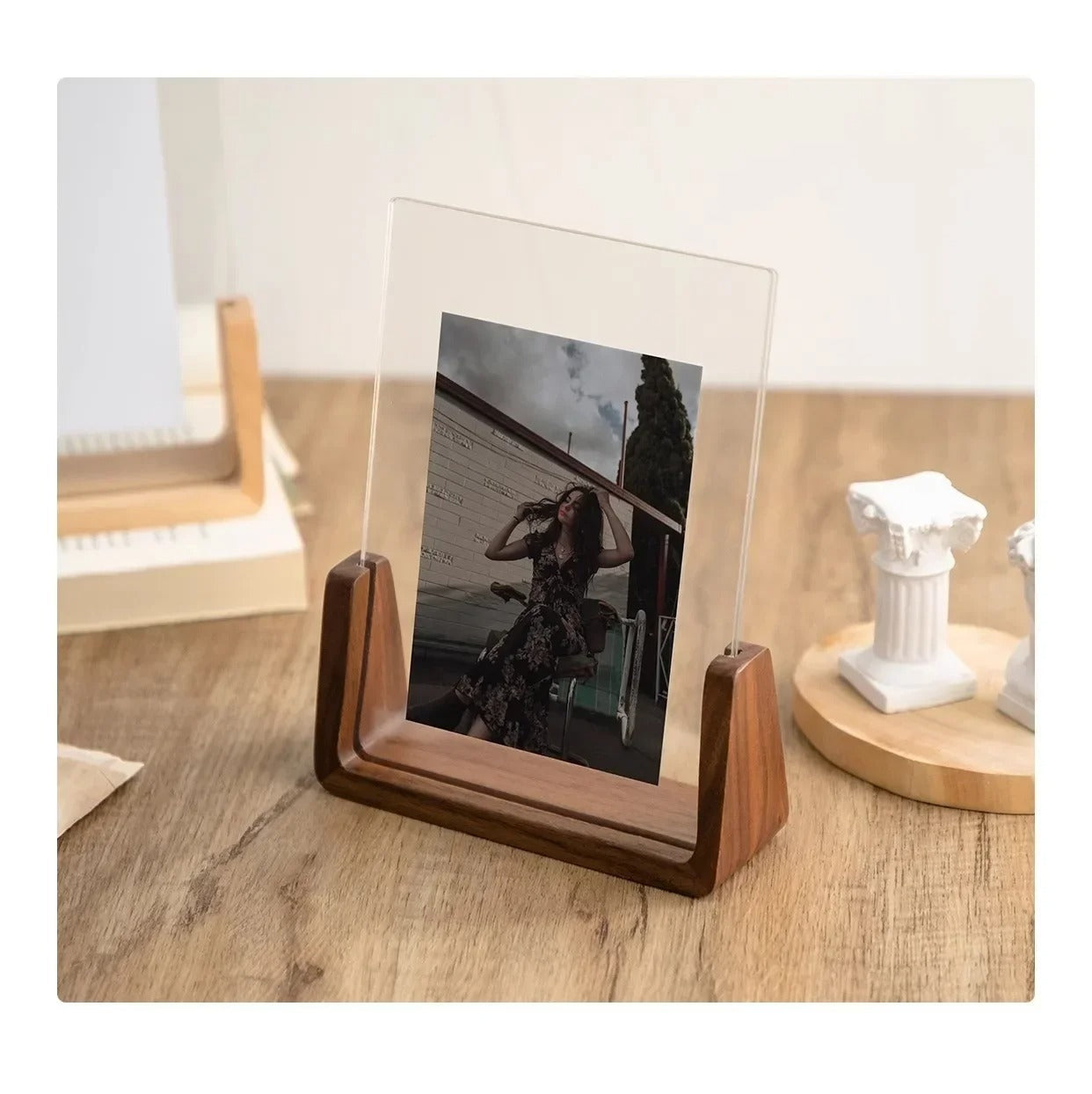 Wooden photo frame – Beech wood - Modern design with acrylic glass