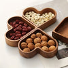 Wooden snack tray – Heart-shaped design – Natural wood – Ideal for gatherings and gifting – 6.7 x 5.9 x 1.2 in