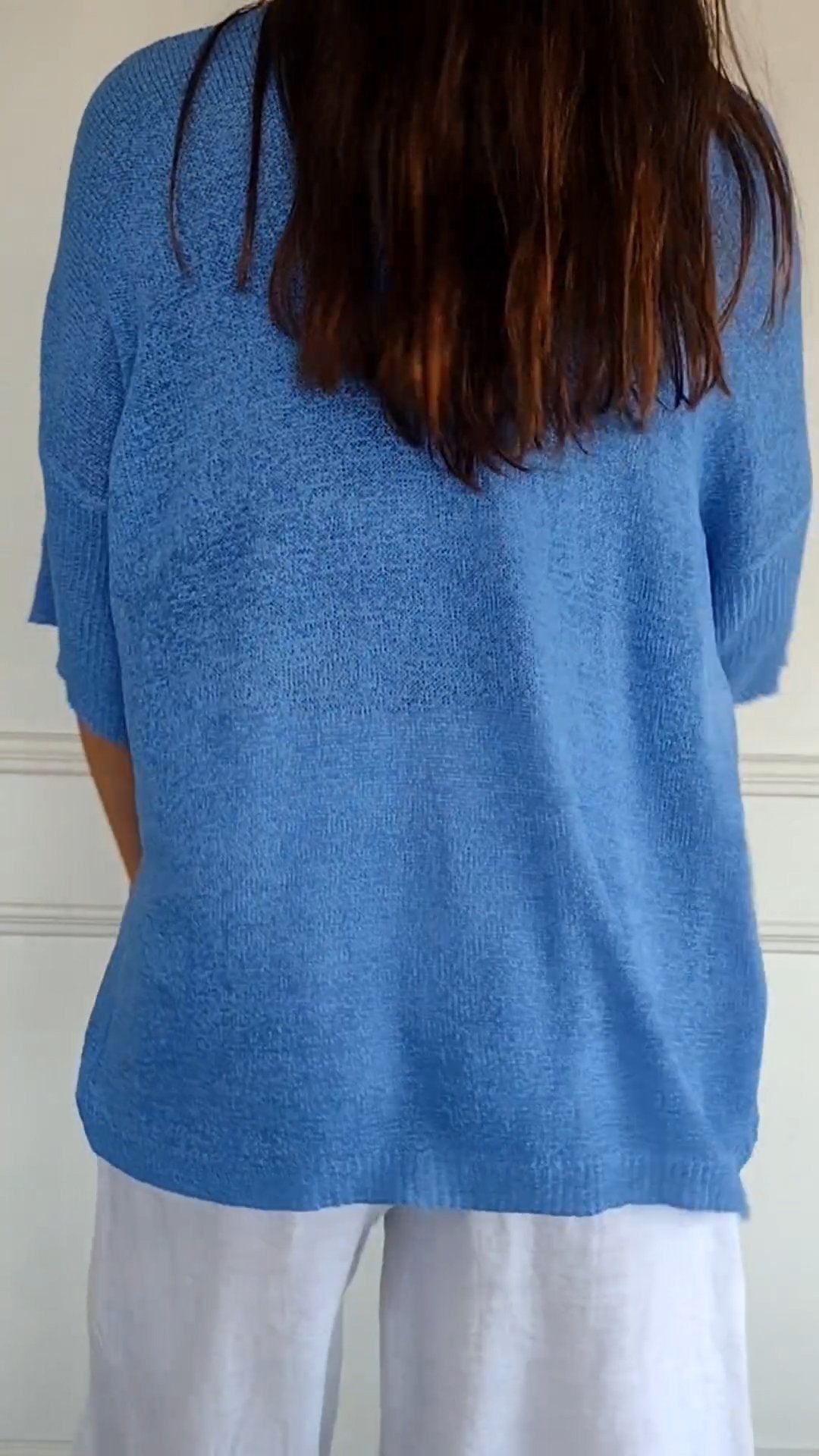 50% OFF | PAISLEY™ | PLAIN KNIT TOP WITH V-NECKLINE