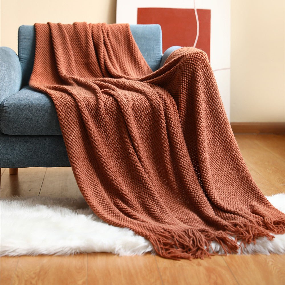 Cozy Nordic Knit Blanket – Scandinavian Design for Indoor & Outdoor Comfort