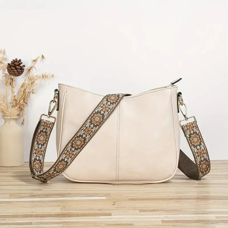 Senta | Elegant vegan shoulder bag