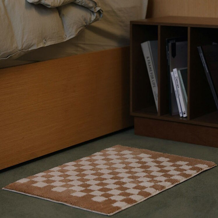 Soft Checkered Bathroom Rug